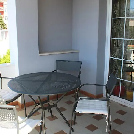 Toni Apartamento Kaštela
